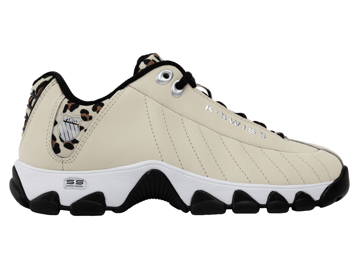 ST329 CMF | K-Swiss Smart Buy
