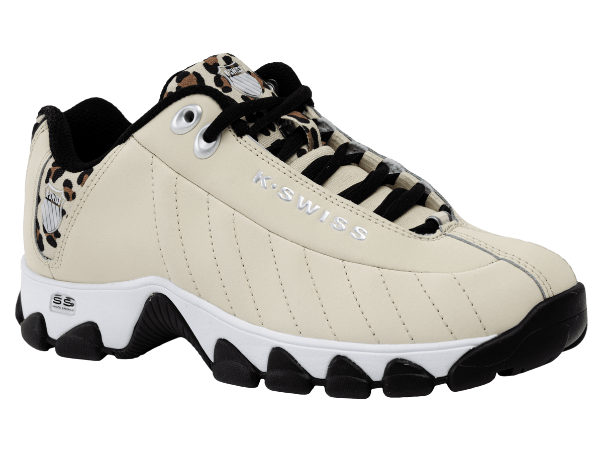 ST329 CMF | K-Swiss Smart Buy