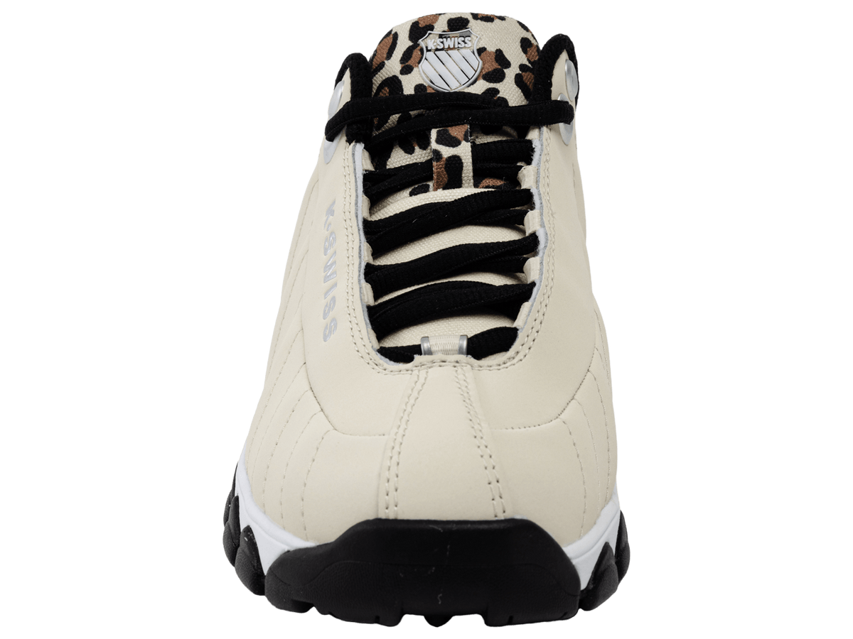 ST329 CMF | K-Swiss Smart Buy